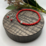 Jul: Armbånd Red Bamboo Coral med sølvfarget kule